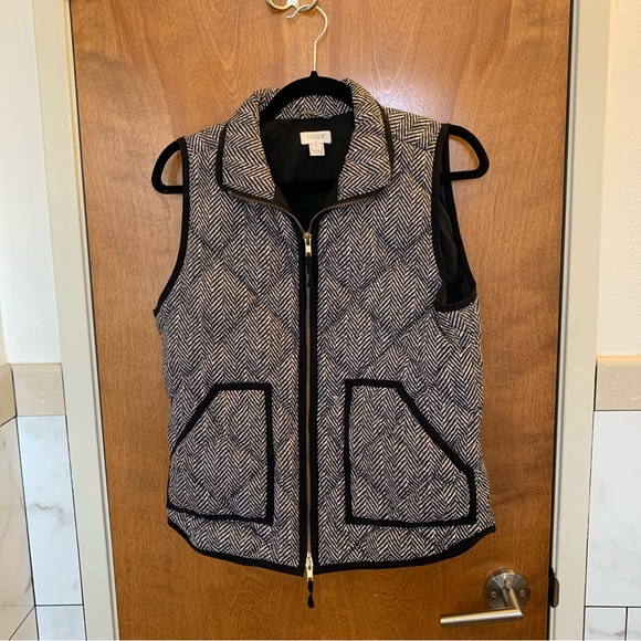 JCrew puffer vest - Picture 1 of 3